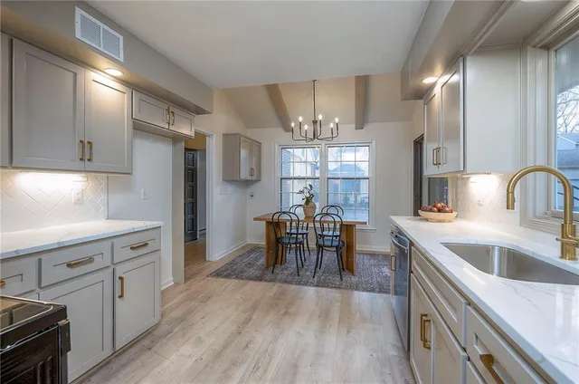 $449,900 | 12891 Cambridge Court, Leawood, KS 66209