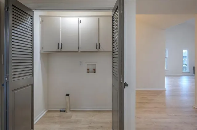 $449,900 | 12891 Cambridge Court, Leawood, KS 66209