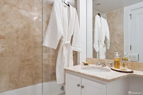 $2,595,000 | 765 Market Street, Unit 22D, San Francisco, CA 94103