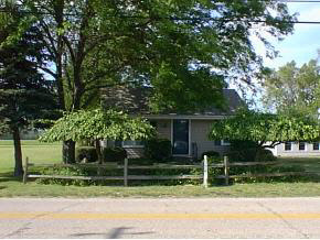 2710 Barrett Road Rochester, IN 46975 - Photo 2 of 2