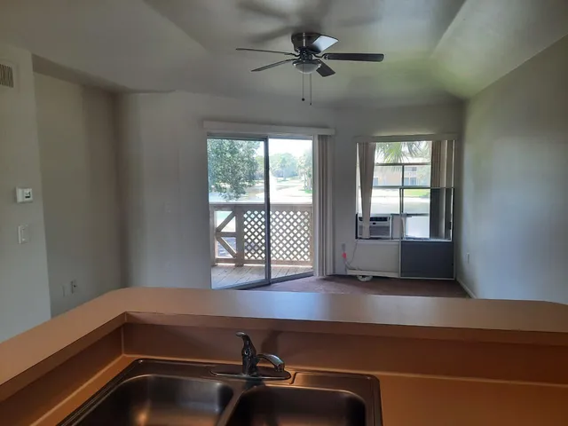 $1,505 | 4847 Via Palm Lakes, Unit 1017, West Palm Beach, FL 33417