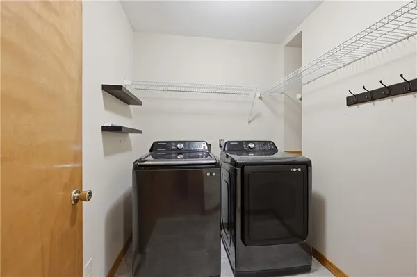 $339,000 | 1475 Grandview Drive, Warrensburg, MO 64093