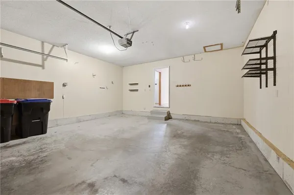 $339,000 | 1475 Grandview Drive, Warrensburg, MO 64093