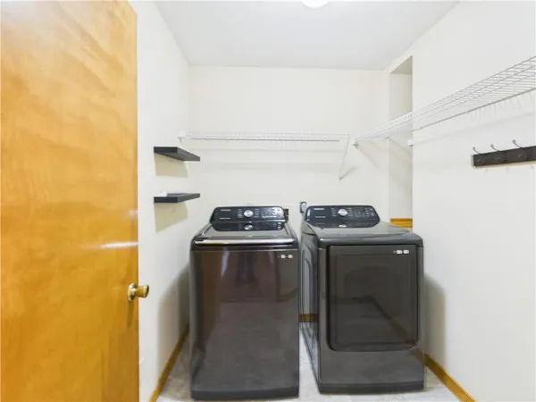 $345,000 | 1475 Grandview Drive, Warrensburg, MO 64093