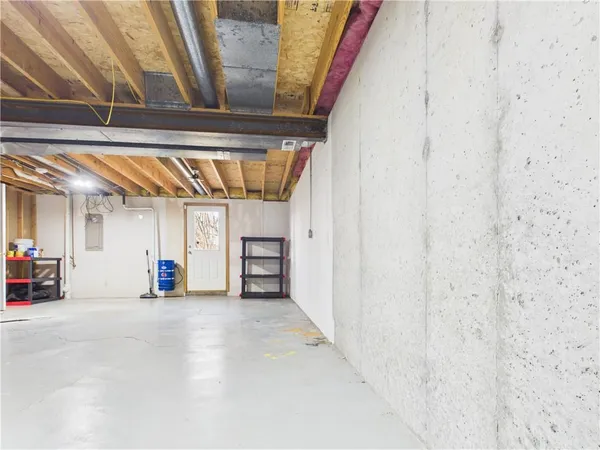 $345,000 | 1475 Grandview Drive, Warrensburg, MO 64093