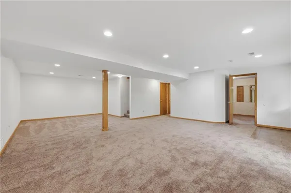 $339,000 | 1475 Grandview Drive, Warrensburg, MO 64093