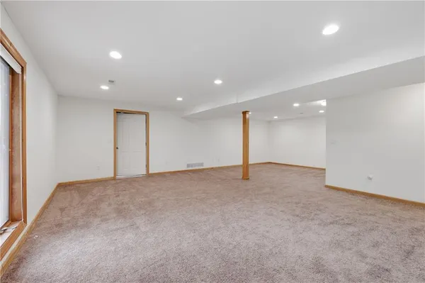 $339,000 | 1475 Grandview Drive, Warrensburg, MO 64093