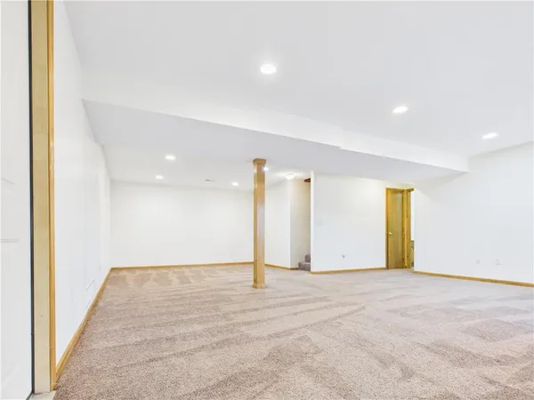 $345,000 | 1475 Grandview Drive, Warrensburg, MO 64093