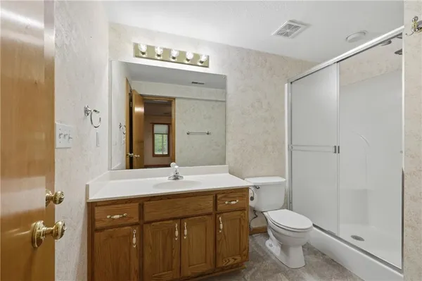 $339,000 | 1475 Grandview Drive, Warrensburg, MO 64093