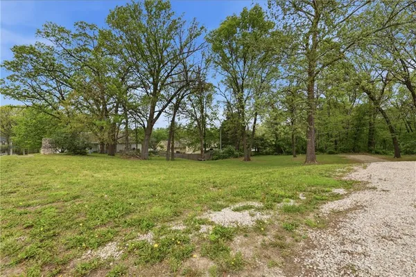 $339,000 | 1475 Grandview Drive, Warrensburg, MO 64093