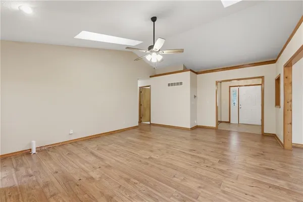$339,000 | 1475 Grandview Drive, Warrensburg, MO 64093