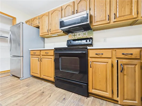 $345,000 | 1475 Grandview Drive, Warrensburg, MO 64093