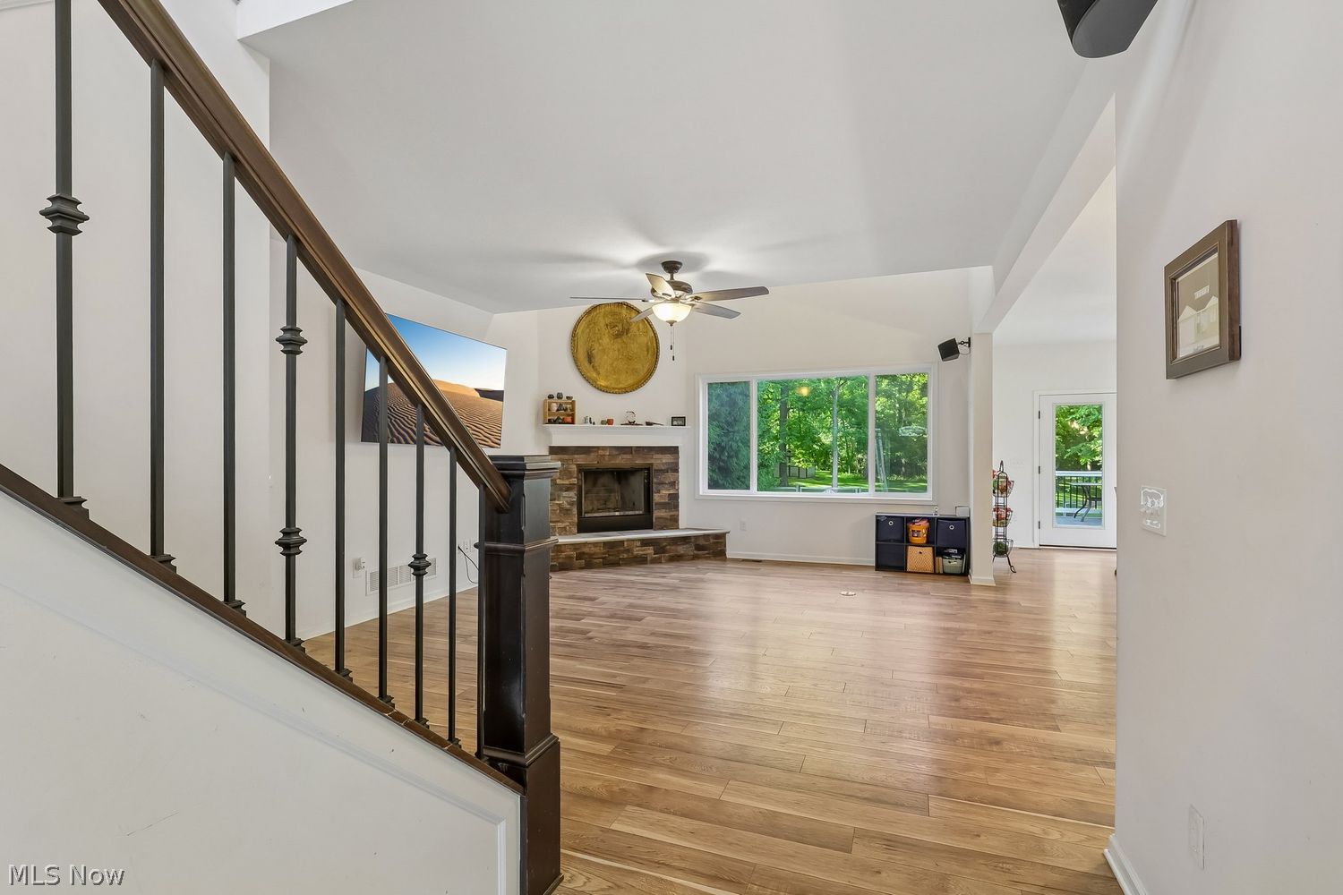 11736 Valley View Road Northfield, OH 44067 - Photo 5 of 42