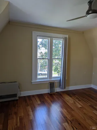 $2,200 | 400 6th Street, Unit 3, Petaluma, CA 94952