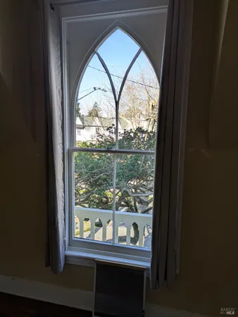 $2,200 | 400 6th Street, Unit 3, Petaluma, CA 94952