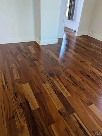 $2,200 | 400 6th Street, Unit 3, Petaluma, CA 94952