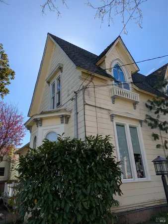$2,200 | 400 6th Street, Unit 3, Petaluma, CA 94952