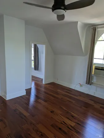 $2,200 | 400 6th Street, Unit 3, Petaluma, CA 94952