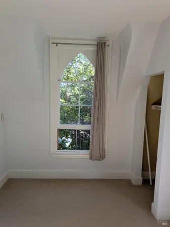 $2,200 | 400 6th Street, Unit 3, Petaluma, CA 94952