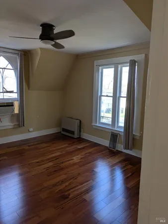 $2,200 | 400 6th Street, Unit 3, Petaluma, CA 94952