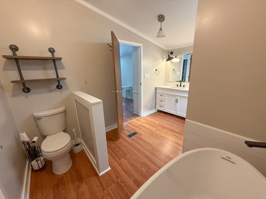 1420 Bible Road Crewe, VA 23930 - Photo 16 of 54 Gallery Image 16