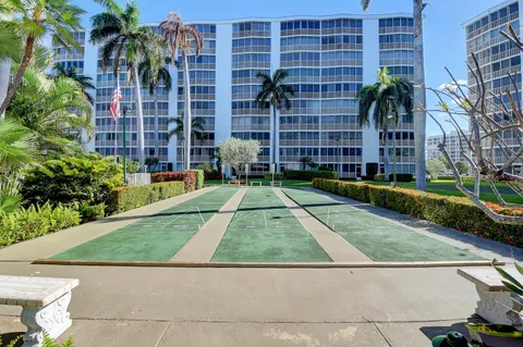 $385,000 | 3310 South Ocean Boulevard, Unit 528D, Highland Beach, FL 33487