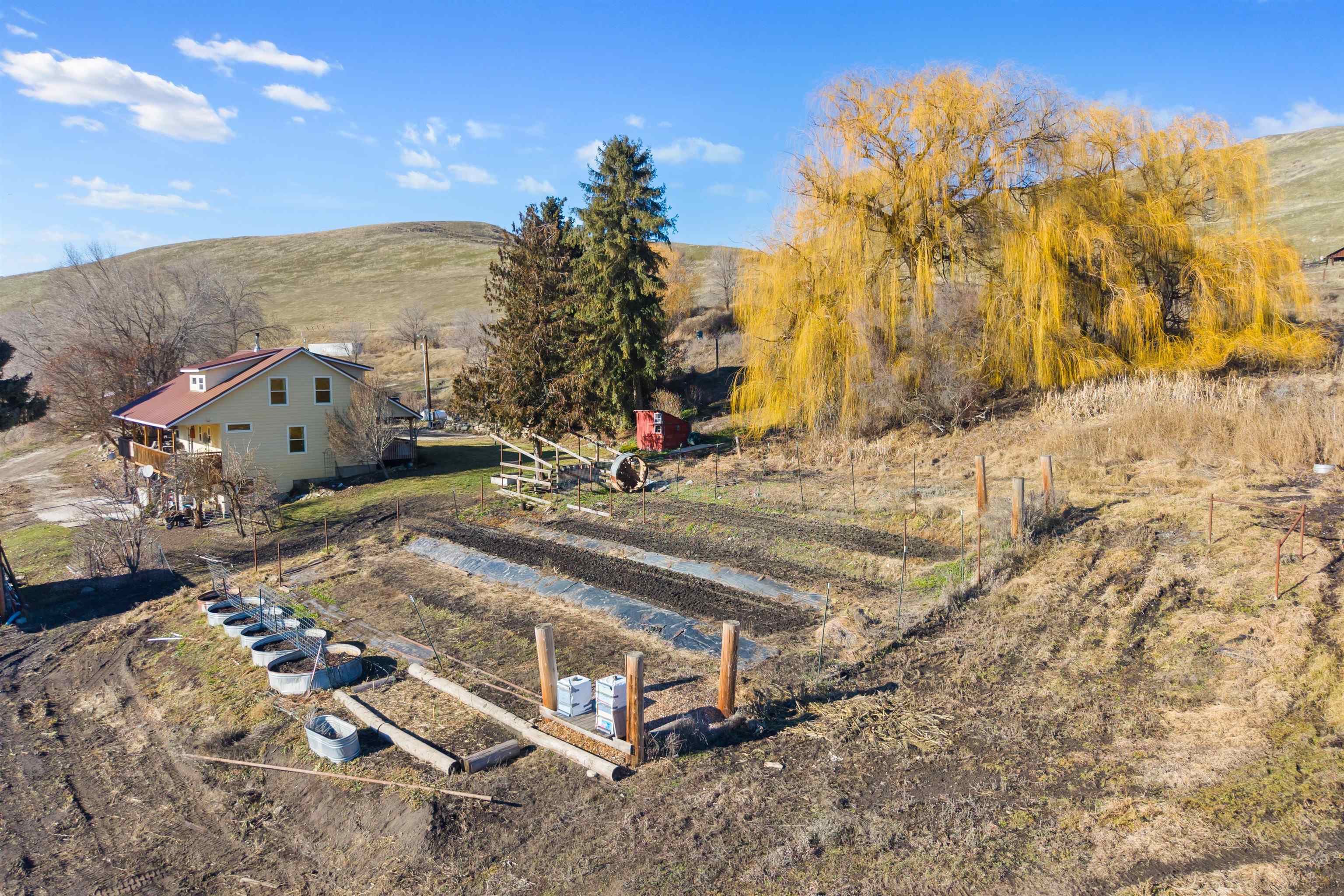 2694 Bridgeman-Rettinger Road Kettle Falls, WA 99141 - Photo 3 of 31