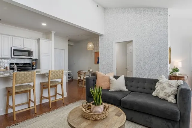 $1,800 | 2010 Birch Lane, Spring Hill, TN 37174