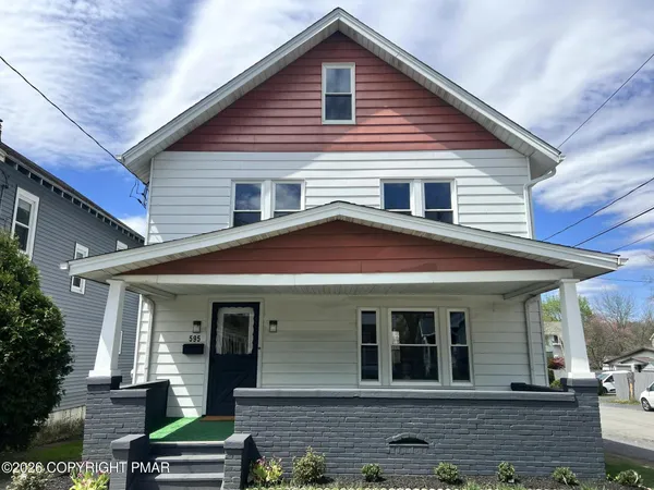 $399,750 | 595 North Courtland Street, East Stroudsburg, PA 18301