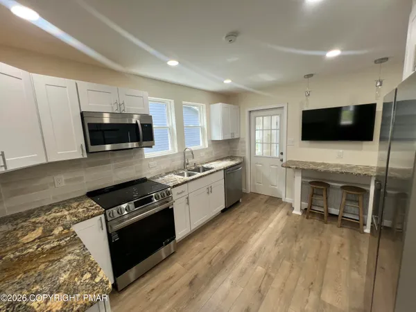 $399,750 | 595 North Courtland Street, East Stroudsburg, PA 18301