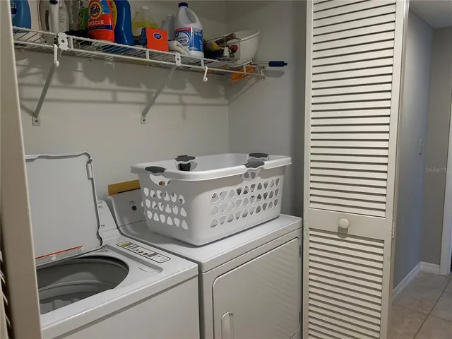 $1,950 | 5662 Gardens Drive, Unit 104, Sarasota, FL 34243