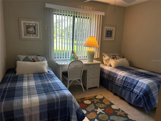 $1,950 | 5662 Gardens Drive, Unit 104, Sarasota, FL 34243