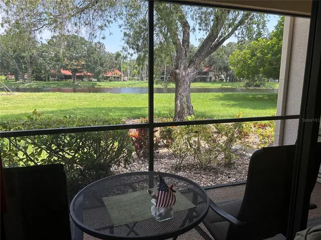 $1,950 | 5662 Gardens Drive, Unit 104, Sarasota, FL 34243