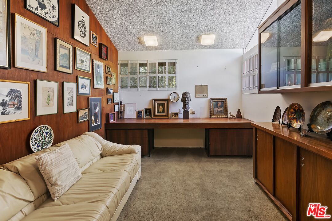 814 Leonard Road Los Angeles, CA 90049 - Photo 39 of 51 Gallery Image 39