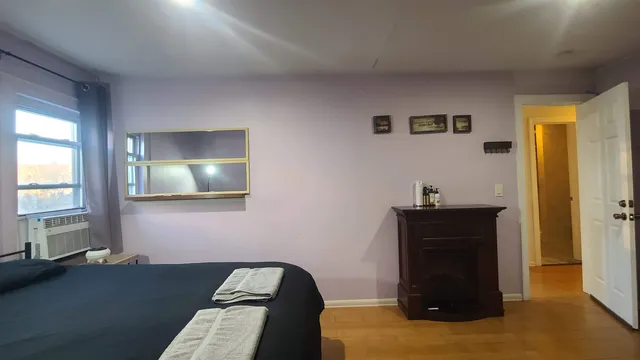 $1,600 | 42 49th Street, Unit 3R, Weehawken, NJ 07086