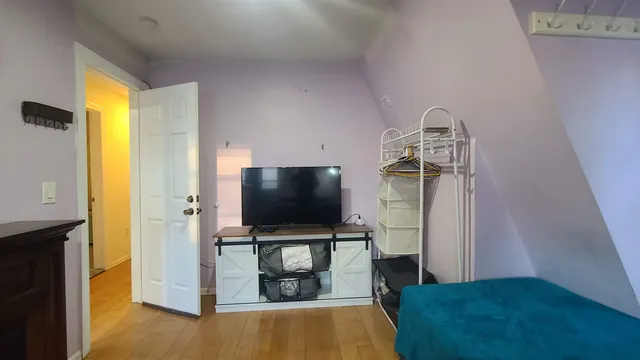 $1,600 | 42 49th Street, Unit 3R, Weehawken, NJ 07086