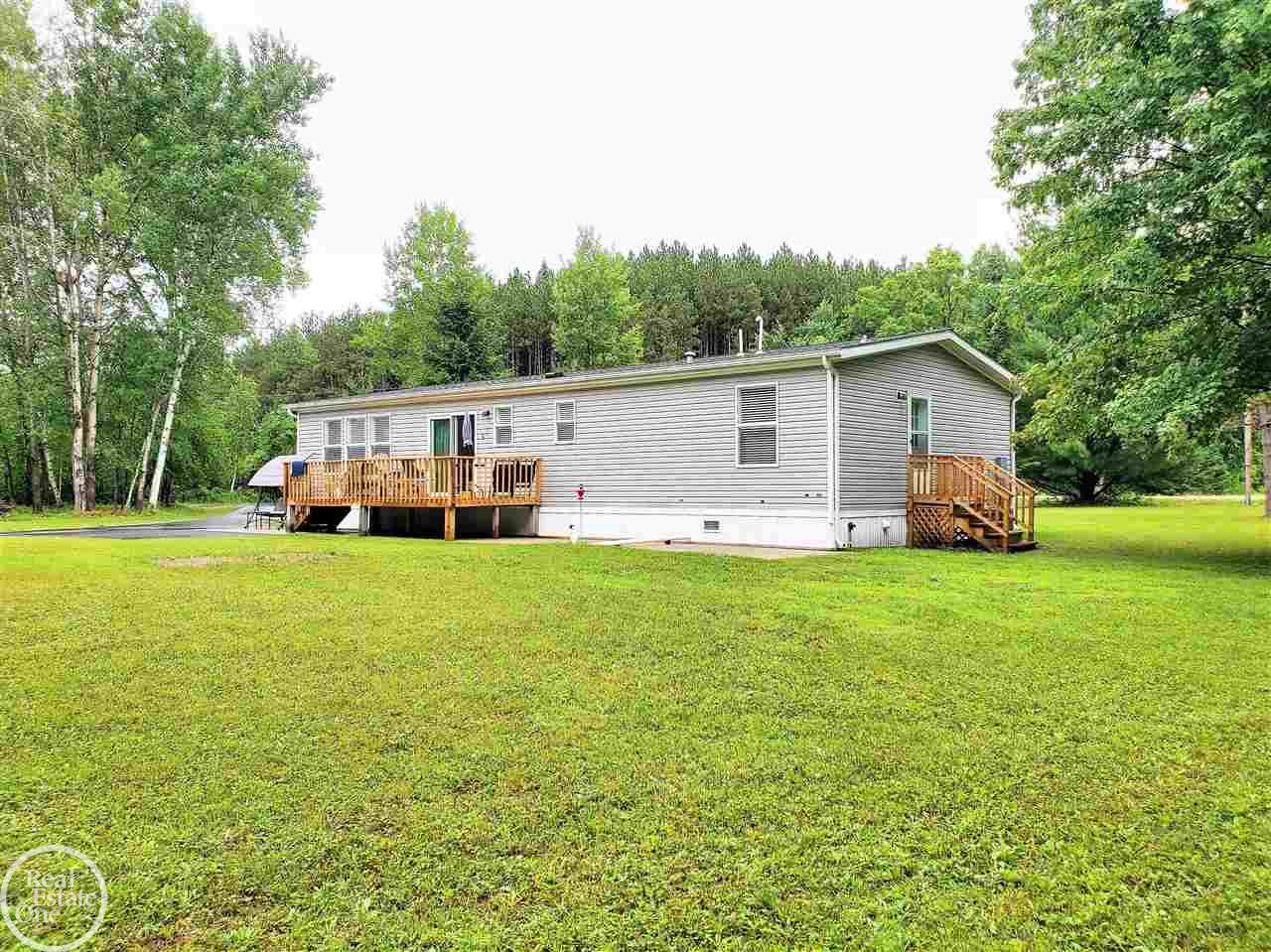 270 East Youngs Road Gladwin, MI 48624 - Photo 9 of 71