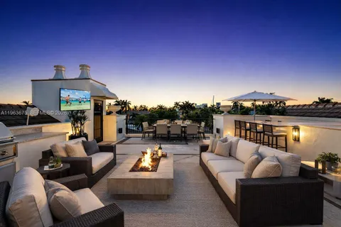 $13,700,000 | 633 Isle Of Palms Drive, Fort Lauderdale, FL 33301