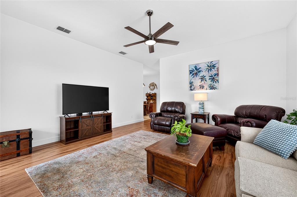 1535 Pinehurst Road Dunedin, FL 34698 - Photo 13 of 40