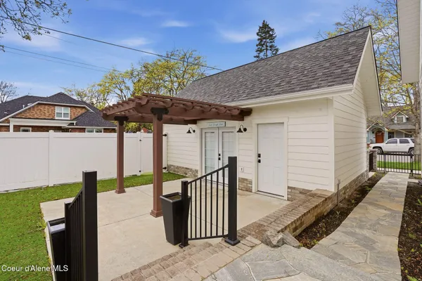 $1,999,000 | 804 East Wallace Avenue, Coeur D'Alene, ID 83814