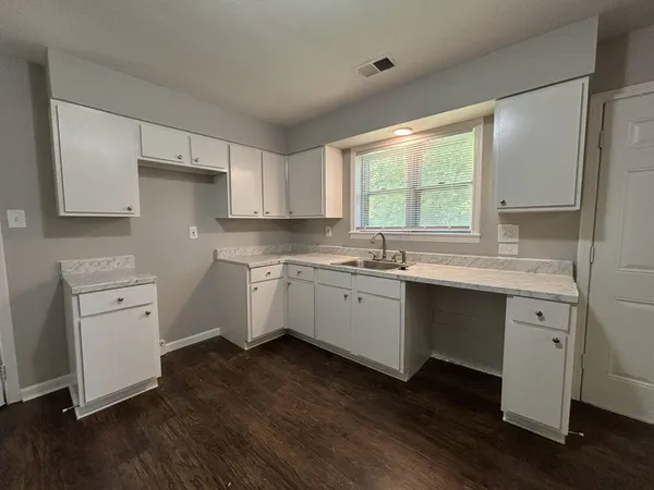 $100,000 | 4100 Cliffdale Street, Memphis, TN 38127
