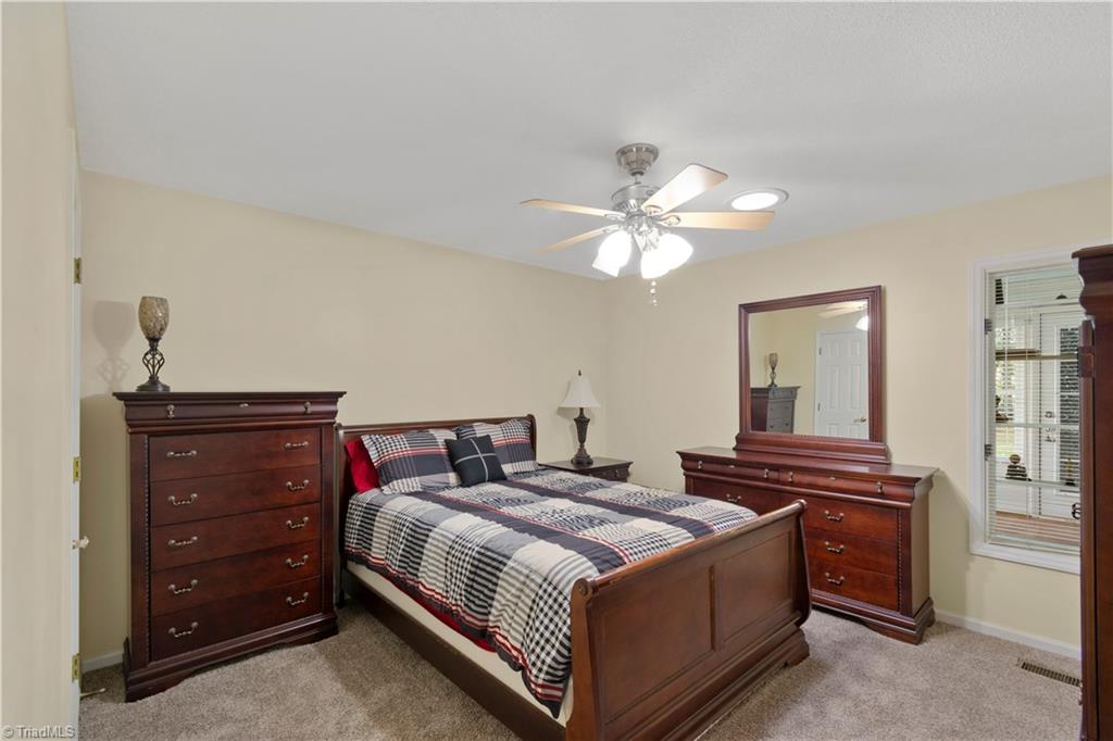 101 Beaver Creek Road Lexington, NC 27295 - Photo 11 of 25 Gallery Image 11