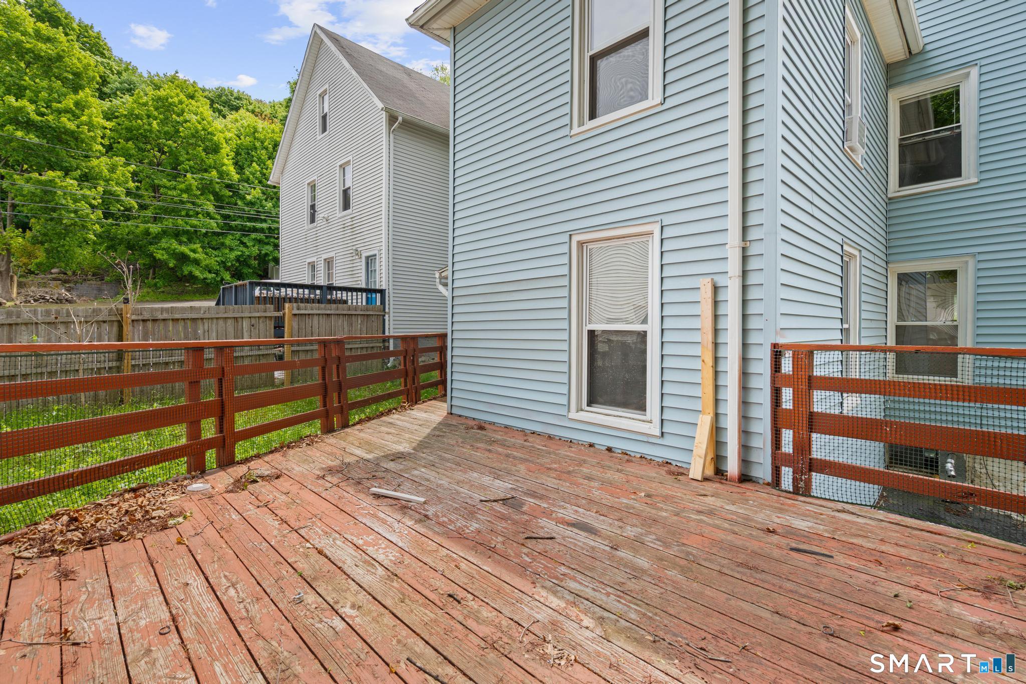 38 Grant Street Meriden, CT 06450 - Photo 32 of 37