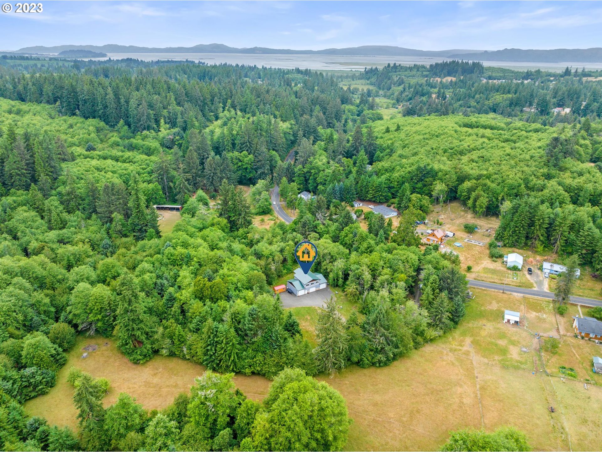 40798 Hillcrest Loop Astoria, OR 97103 - Photo 33 of 33 Drone View/UAV