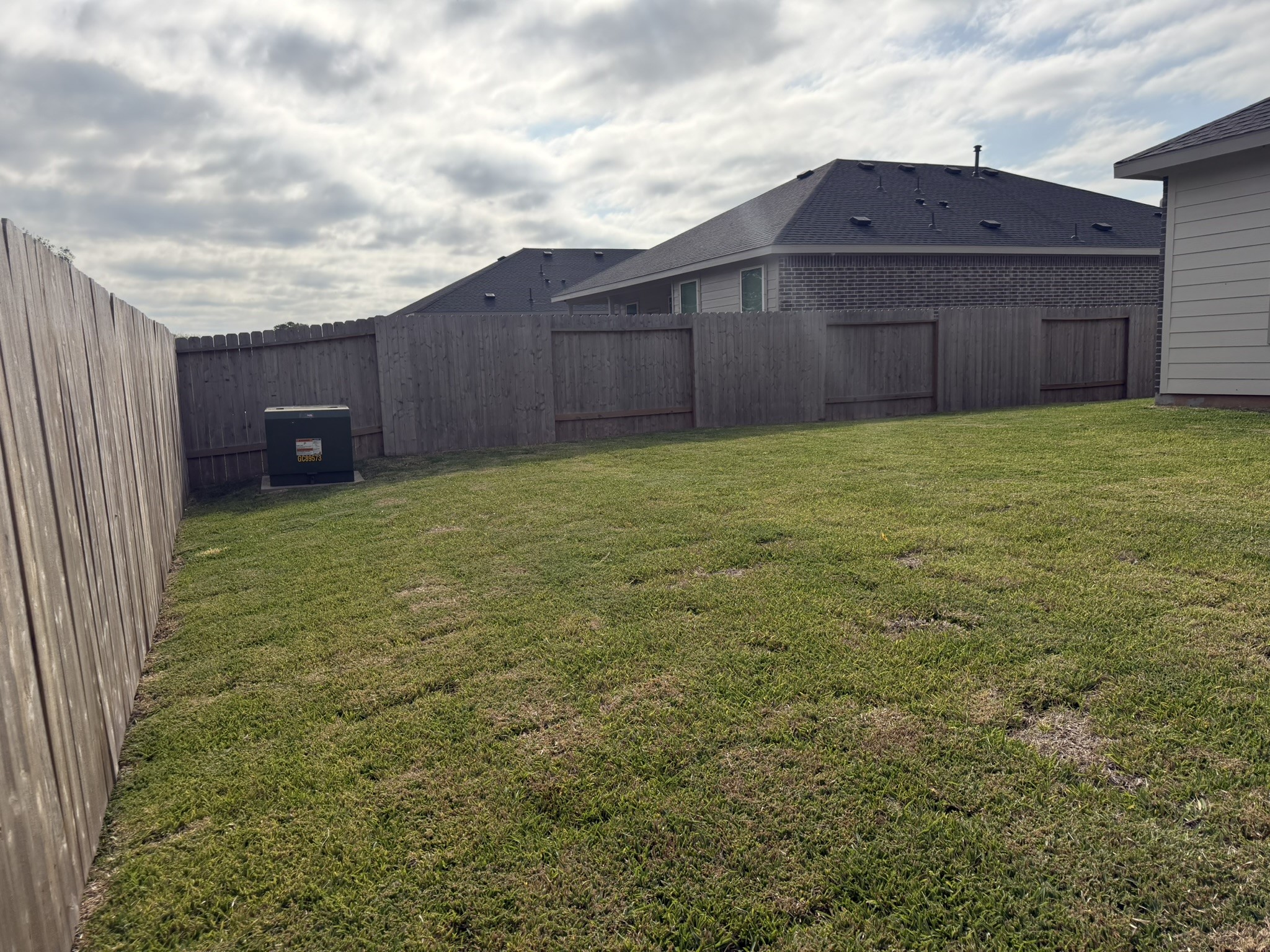 407 Robin Court Angleton, TX 77515 - Photo 11 of 43