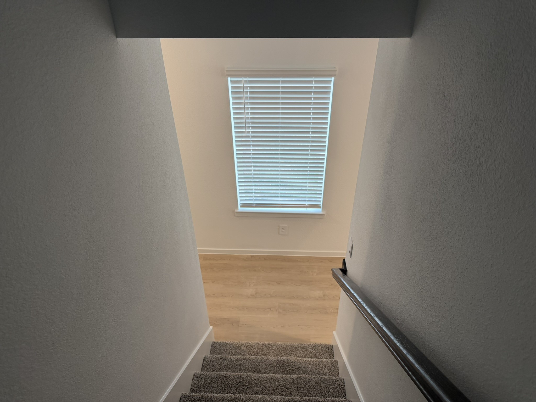 407 Robin Court Angleton, TX 77515 - Photo 16 of 43