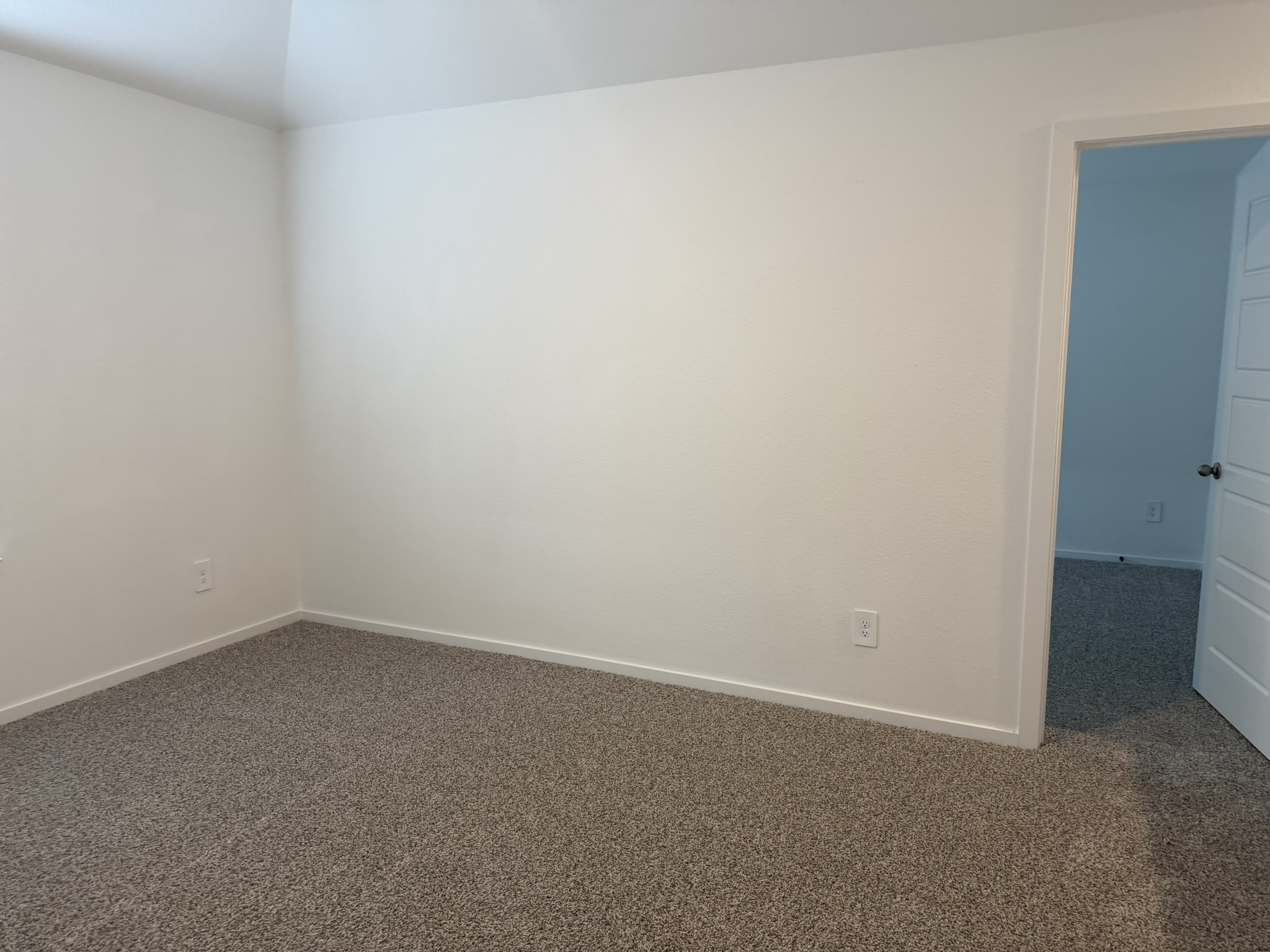 407 Robin Court Angleton, TX 77515 - Photo 17 of 43