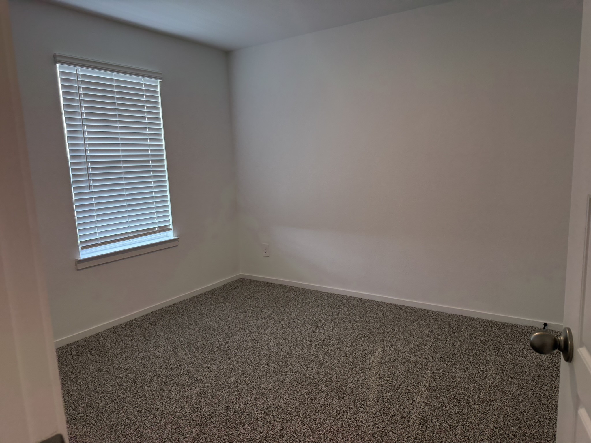 407 Robin Court Angleton, TX 77515 - Photo 20 of 43