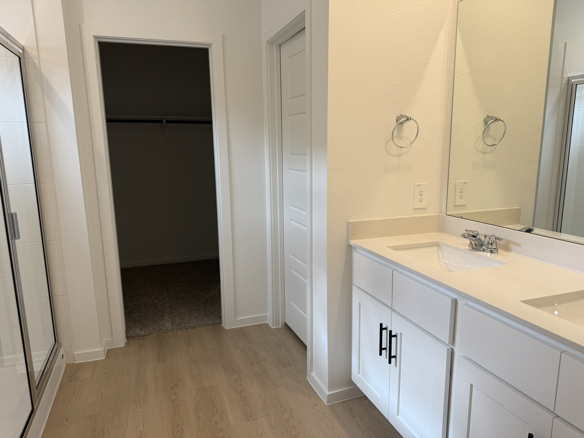 407 Robin Court Angleton, TX 77515 - Photo 30 of 43