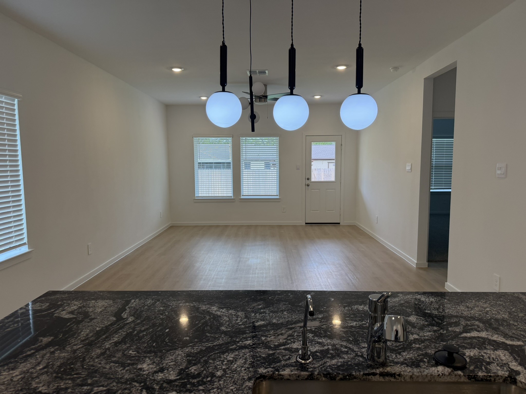 407 Robin Court Angleton, TX 77515 - Photo 39 of 43